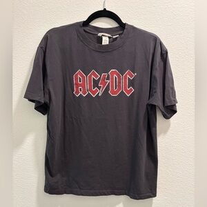H+M Graphic Tee, AC/DC Back in Black Tour Shirt, size XS
